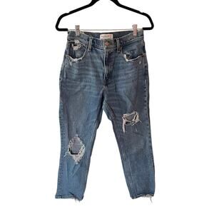 Abercrombie and Fitch Distressed Mom Jean SZ 4S